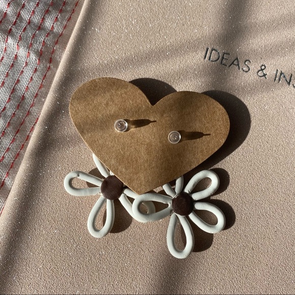 💕Last PairFloral Statement Earrings Flowers - Picture 4 of 5